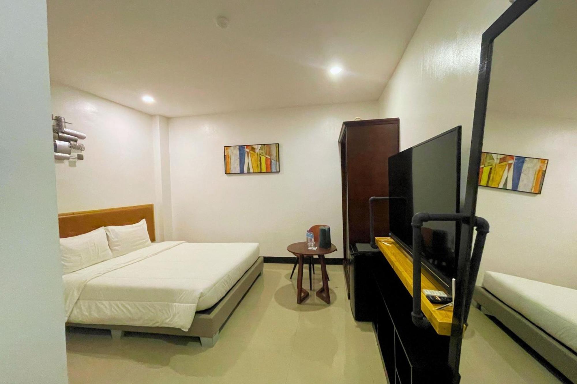 Hotel Halo Angeles City Rum bild