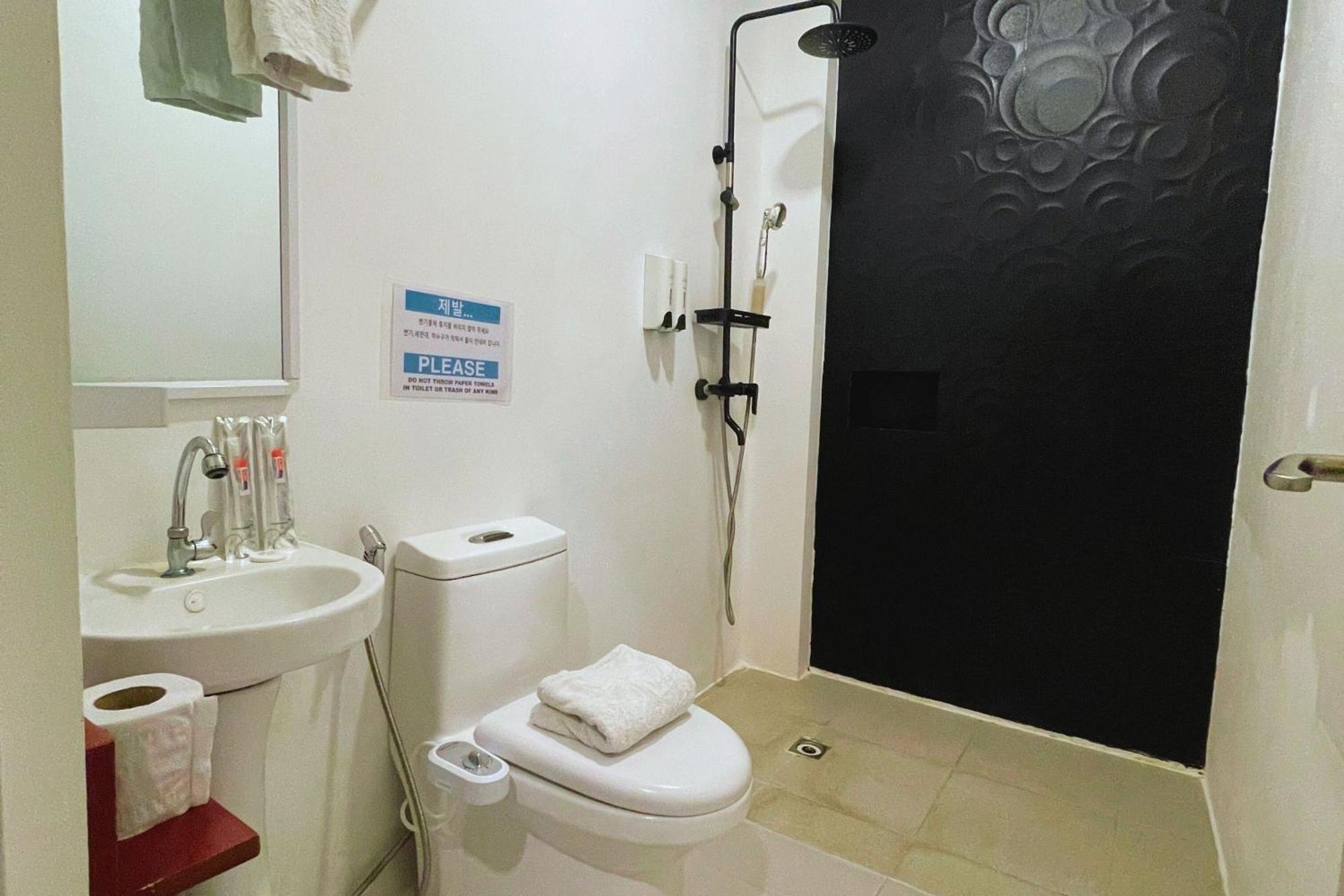 Hotel Halo Angeles City Rum bild