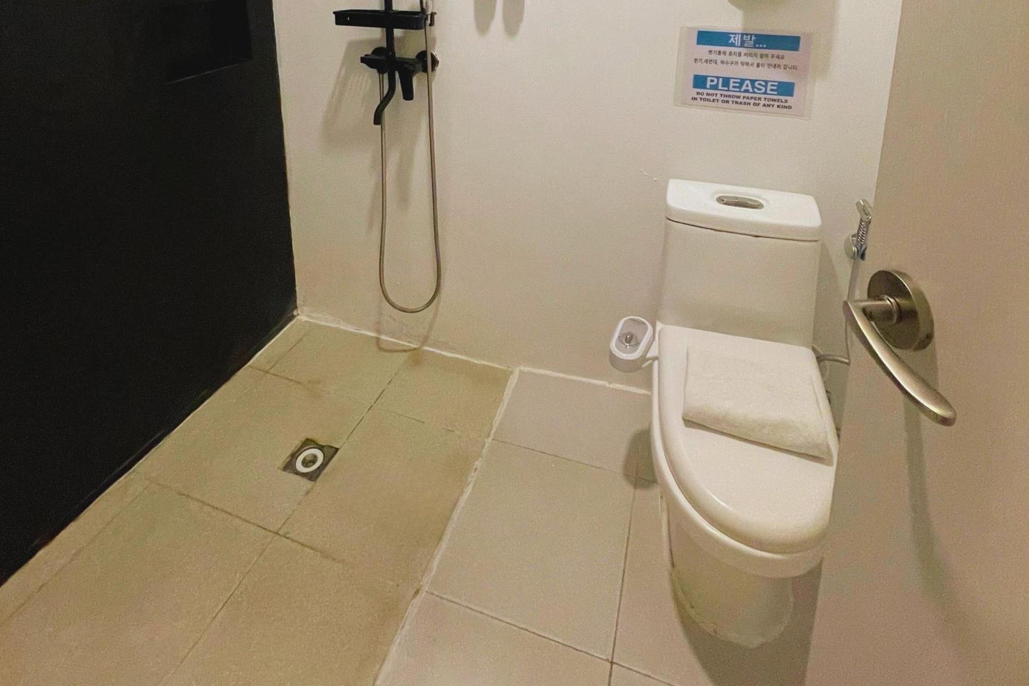 Hotel Halo Angeles City Rum bild