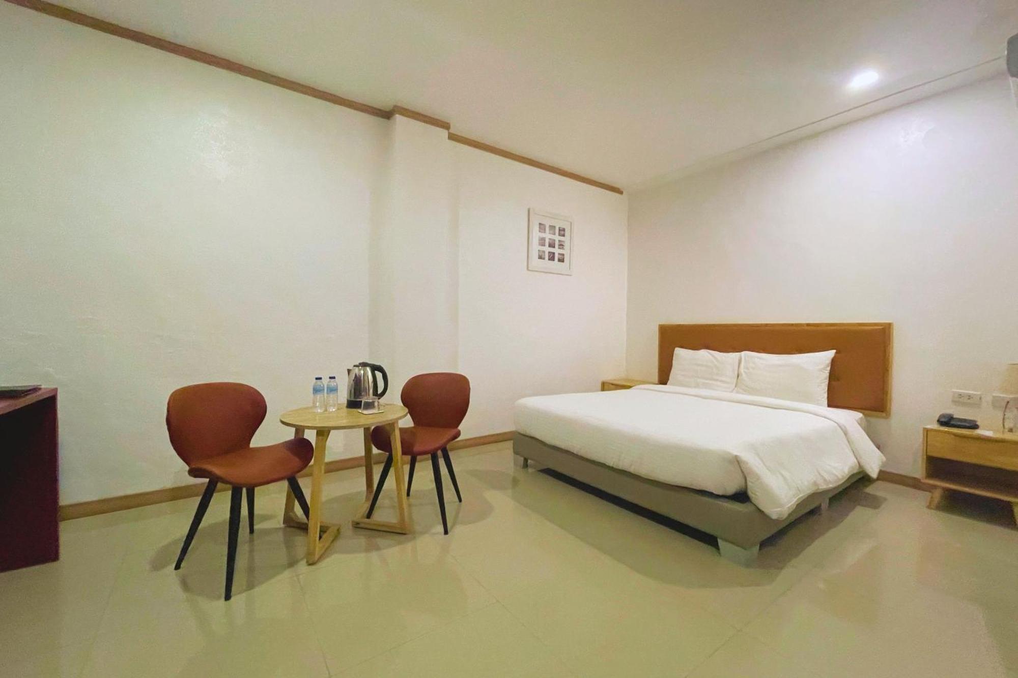 Hotel Halo Angeles City Rum bild