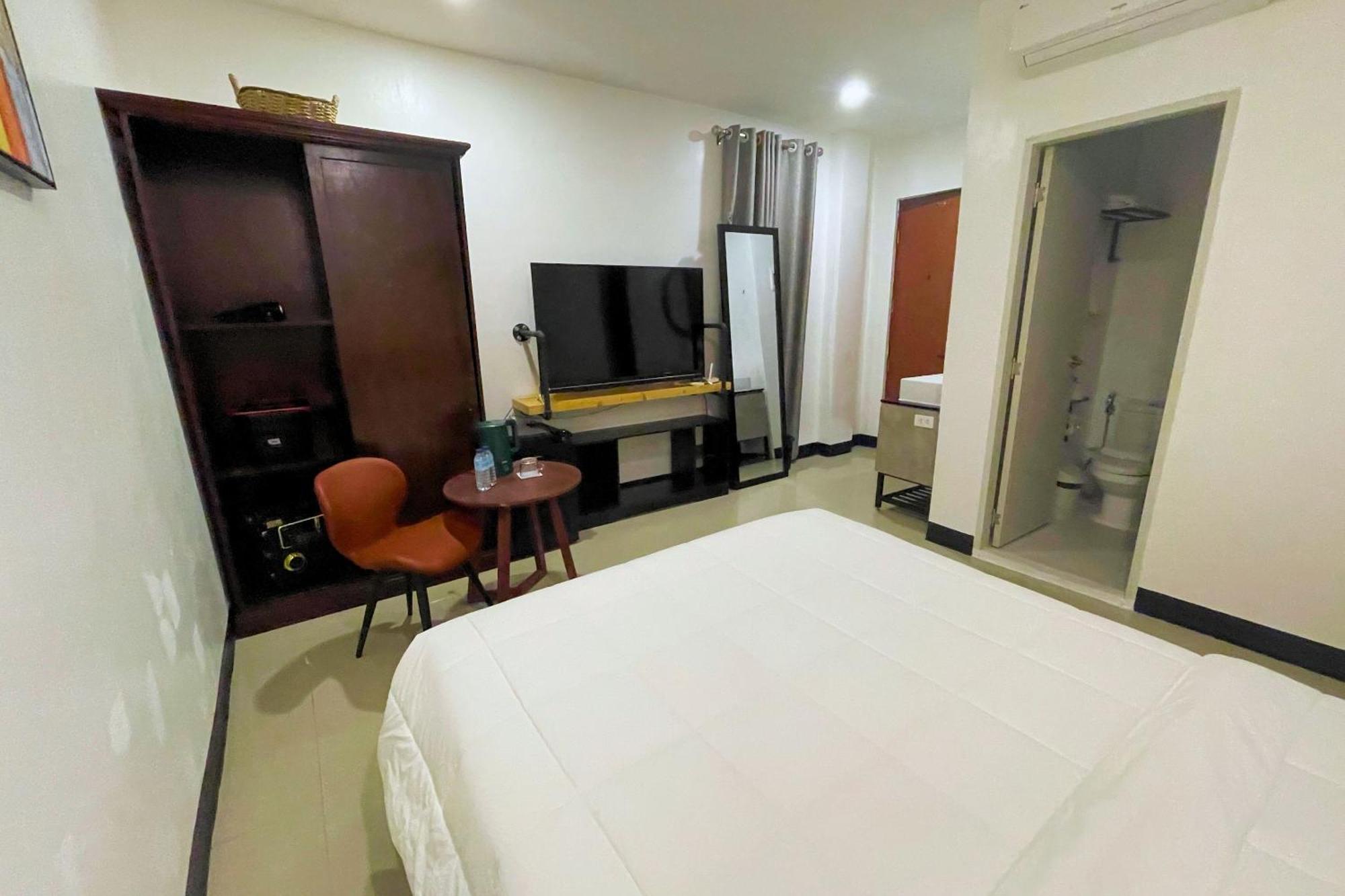 Hotel Halo Angeles City Rum bild