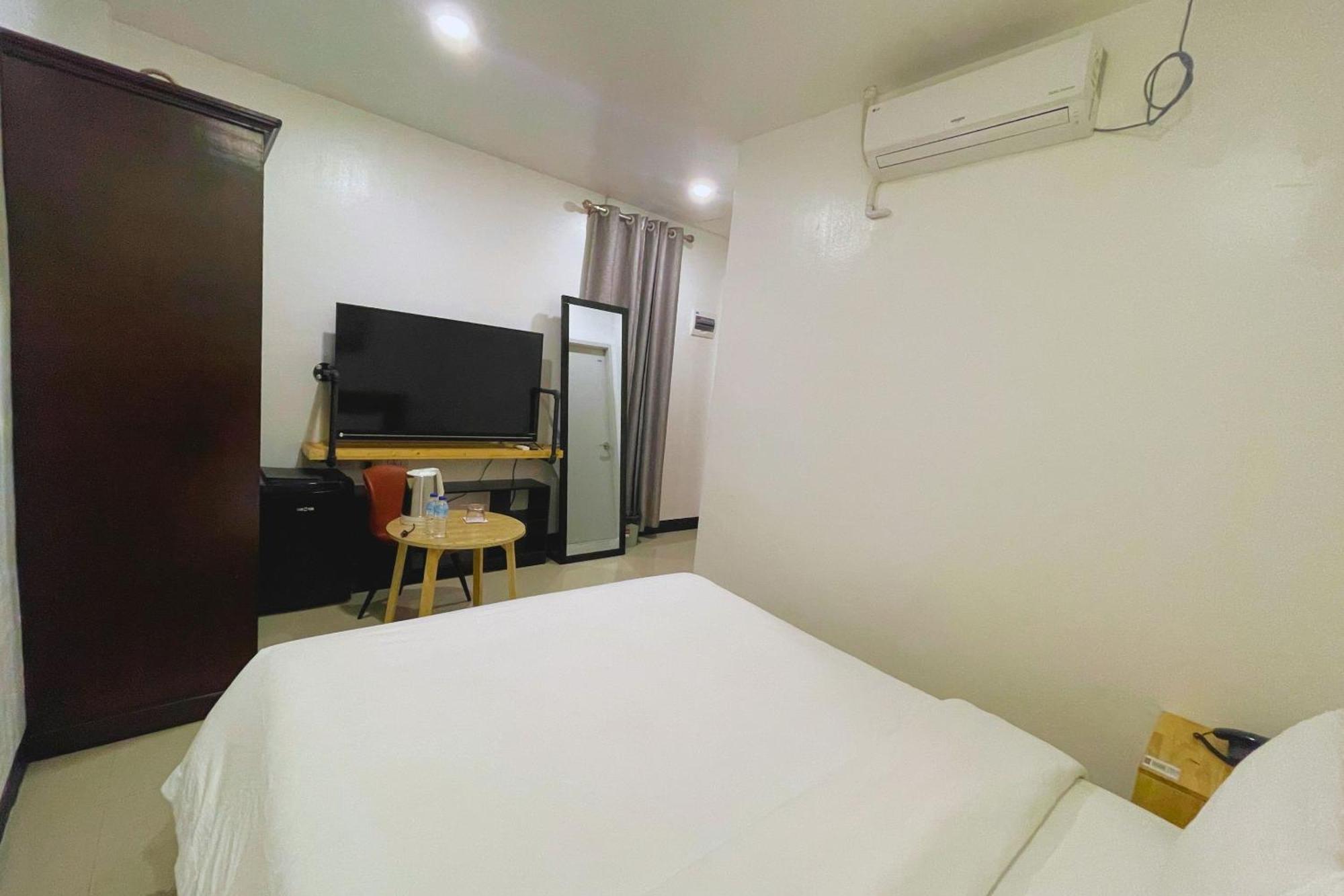 Hotel Halo Angeles City Rum bild