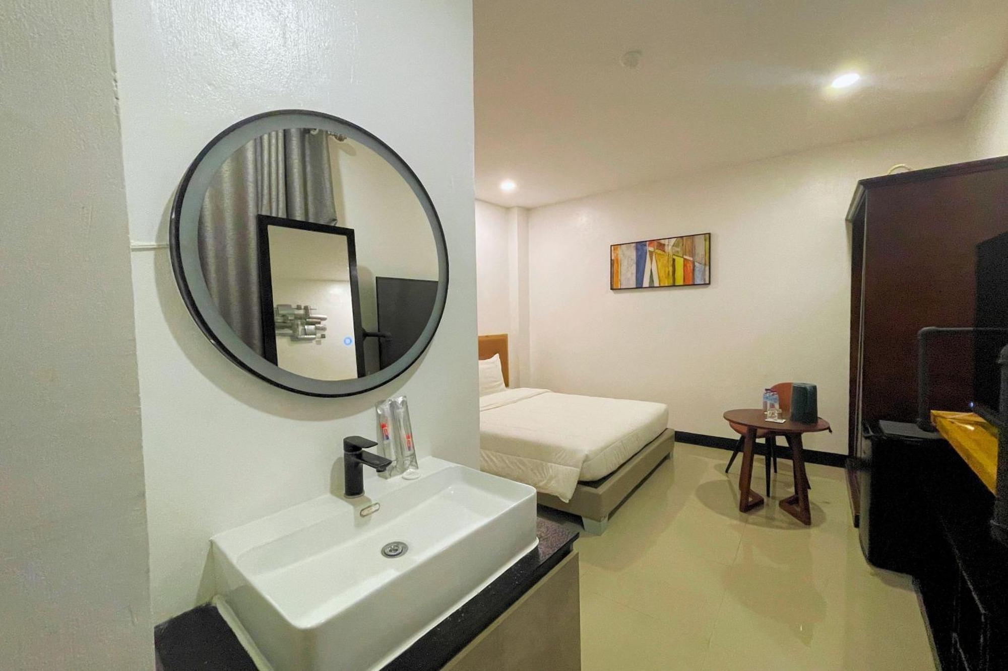 Hotel Halo Angeles City Rum bild