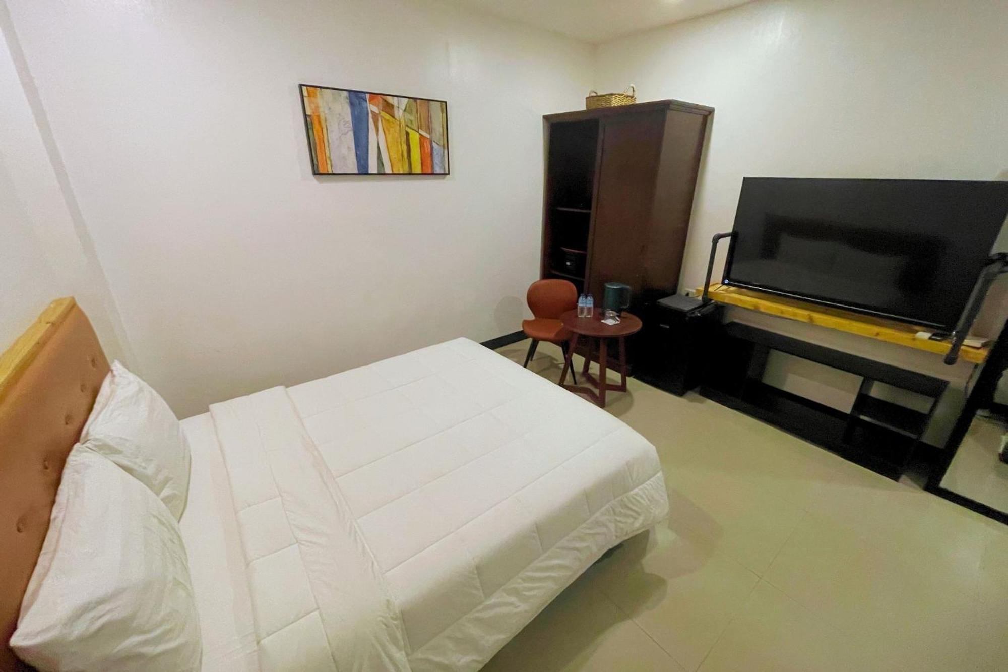 Hotel Halo Angeles City Rum bild